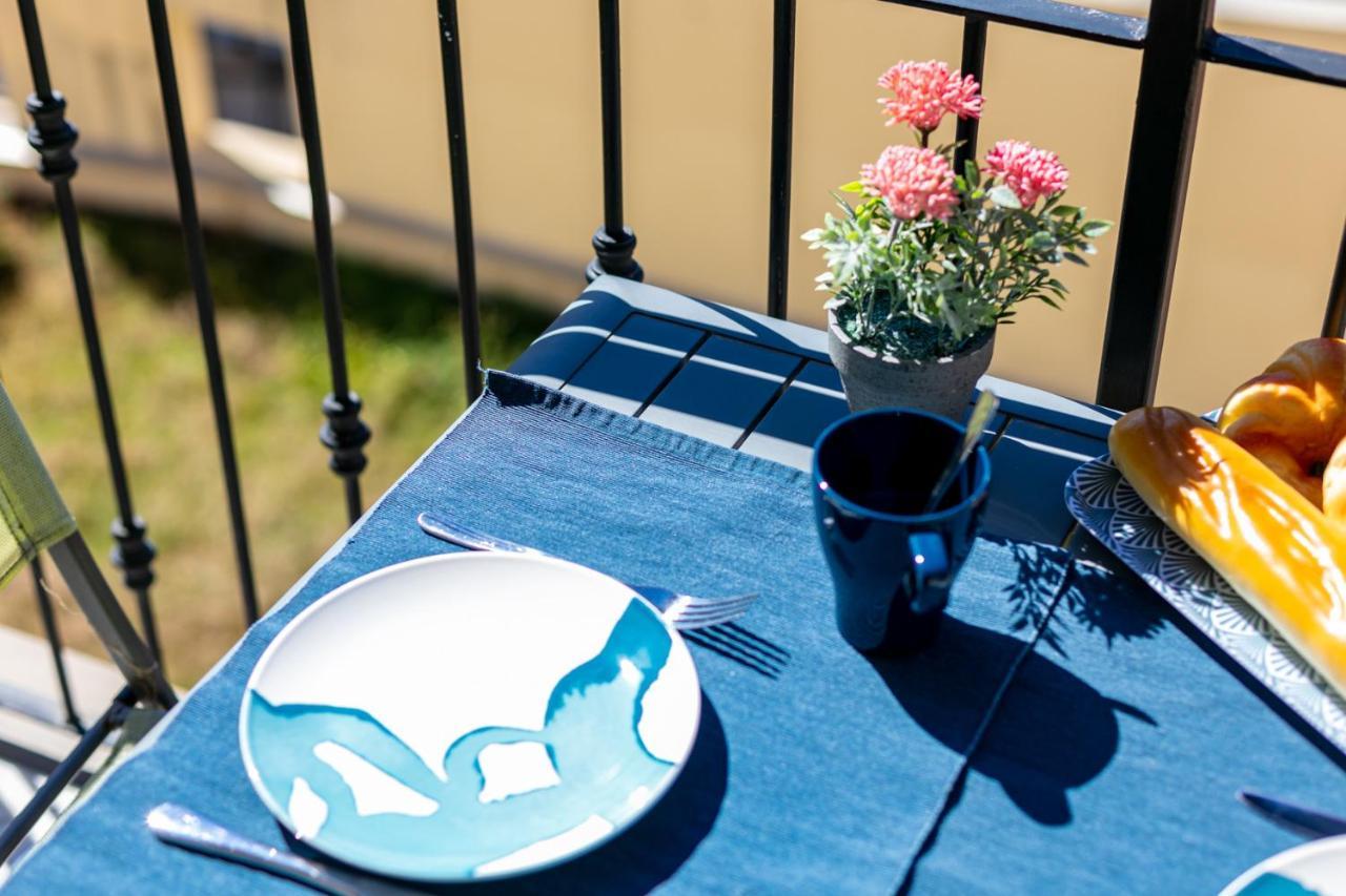 THE LIBERTY AP4200 By Riviera Holiday Homes Niza Exterior foto